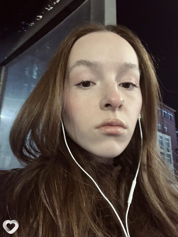 Анна, 18, Ижевске — анкета №3971256