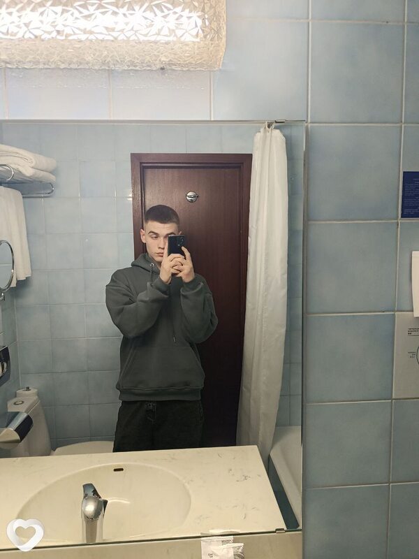 Иван, 30, Омске — анкета №3972065
