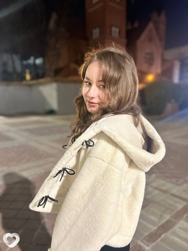 Алина, 20, Минске — анкета №3971809