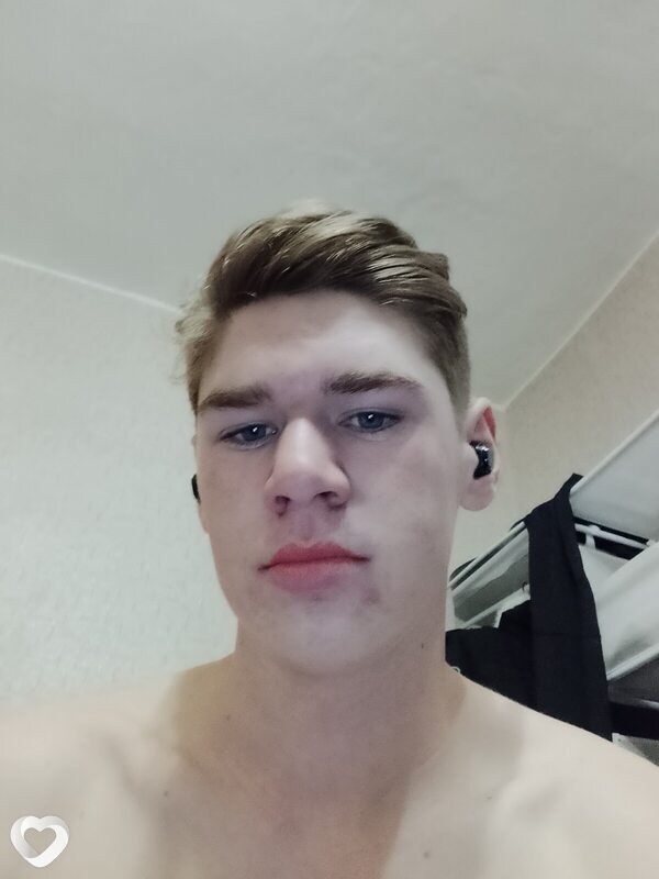 Александр, 20, Заринске — анкета №3972293