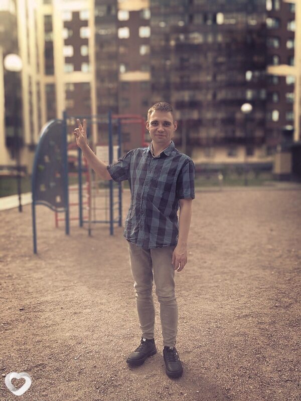 Денис, 19, Санкт-Петербурге — анкета №3972444
