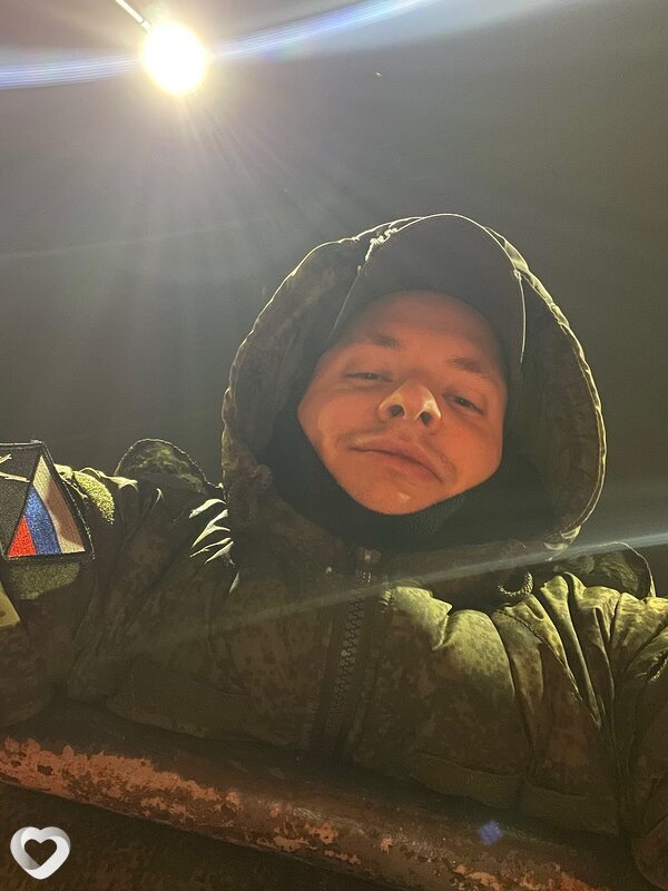 Илья, 25, Москве — анкета №3973048