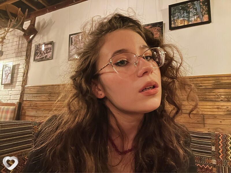 Алина, 20, Саратове — анкета №3973341