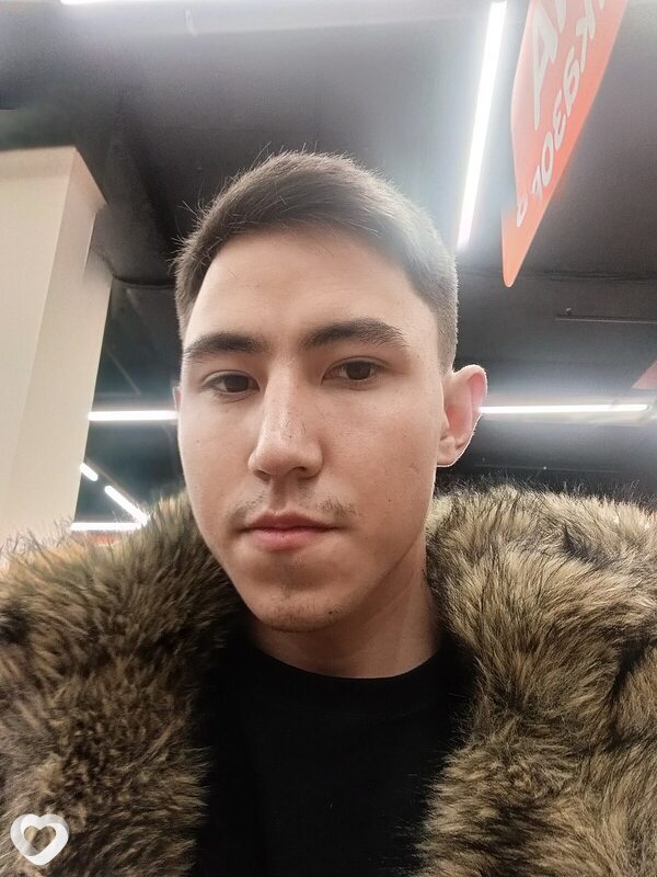 Константин, 22, Улан-Удэ — анкета №3974476