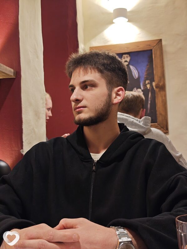 Андрей, 19, Москве — анкета №3974419