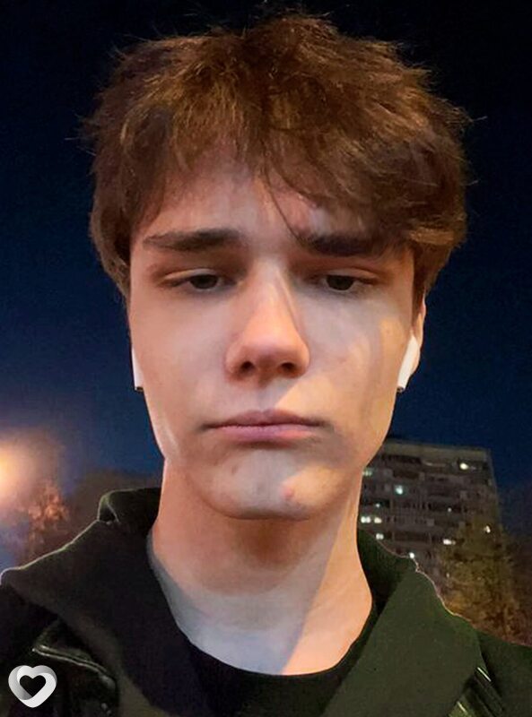 Женя, 18, Санкт-Петербурге — анкета №3974433