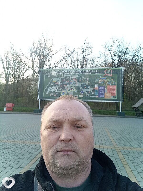 Вася, 41, Харькове — анкета №3975917