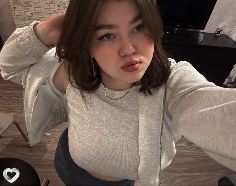 Ника, 21, Омске — анкета №3975329