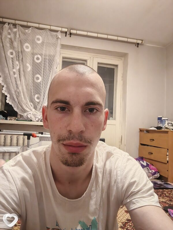 Илья, 23, Тихорецке — анкета №3975502