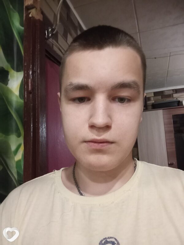 Виталик, 19, Рязани — анкета №3975806