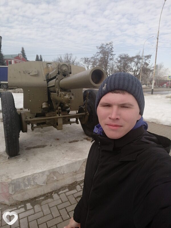 Андрей, 22, Сальске — анкета №3976333