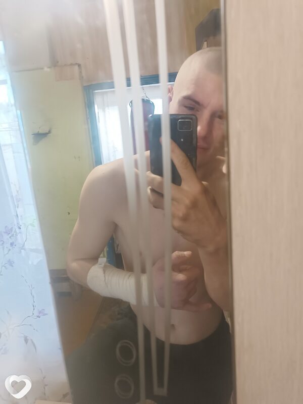 Дмитрий, 20, Симферополе — анкета №3976602
