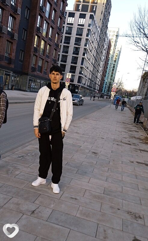 Yankiel, 24, Москве — анкета №3976611