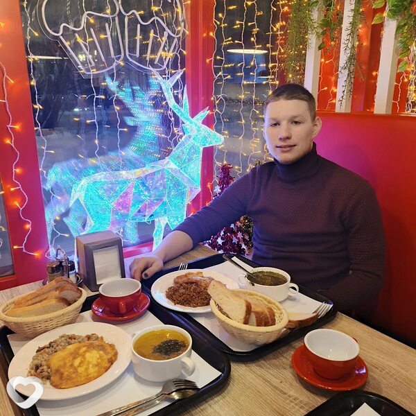 Кирилл, 25, Сургуте — анкета №3976678
