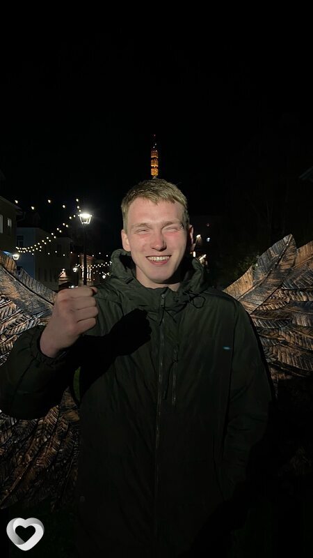Александр, 23, Луганске — анкета №3976568