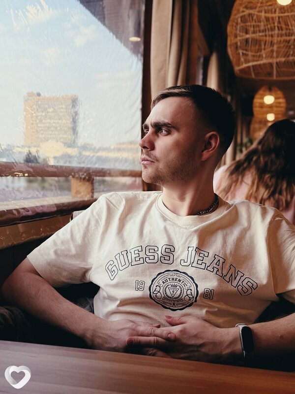 Dmitriy, 30, Екатеринбурге — анкета №3977112