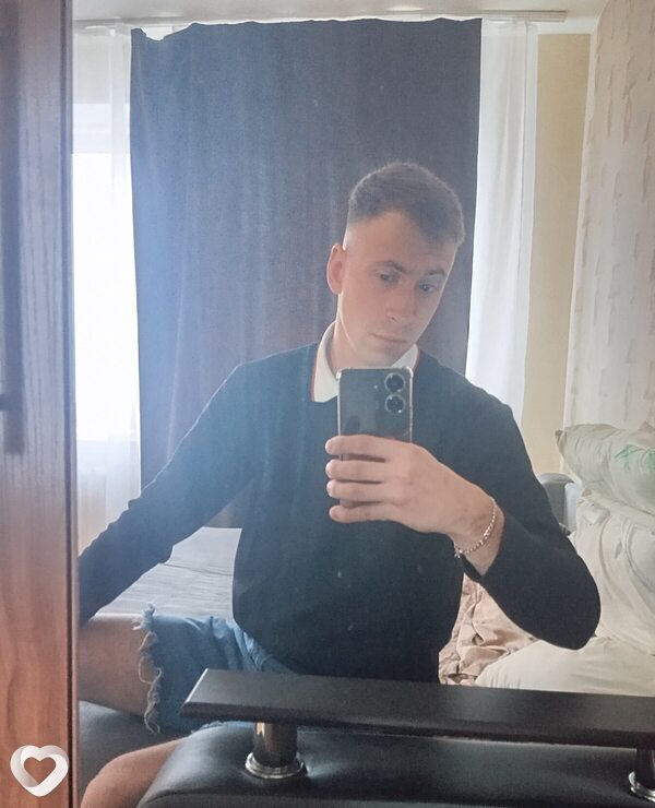 Денис, 22, Владивостоке — анкета №3977348