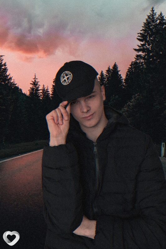 Кирилл, 18, Виннице — анкета №3977530