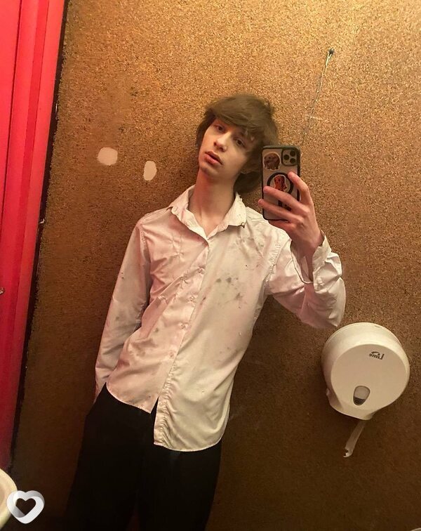 Александр, 19, Иркутске — анкета №3977584