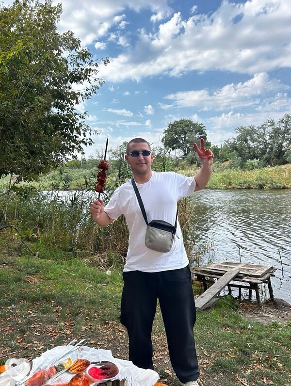 Артём, Павлоград