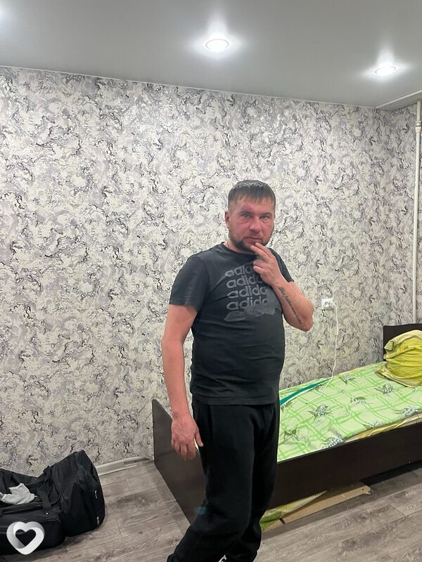 Иван, 35, Волхове — анкета №3978543