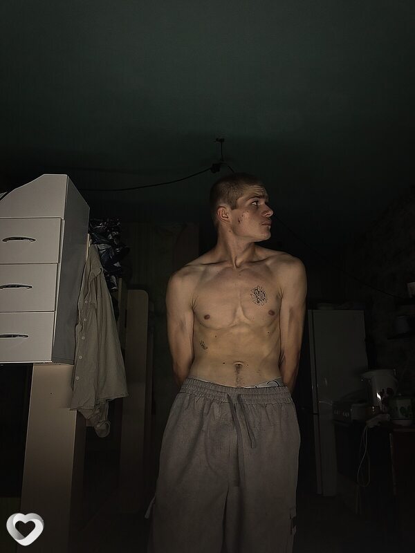 Алексей, 19, Владивостоке — анкета №3978828