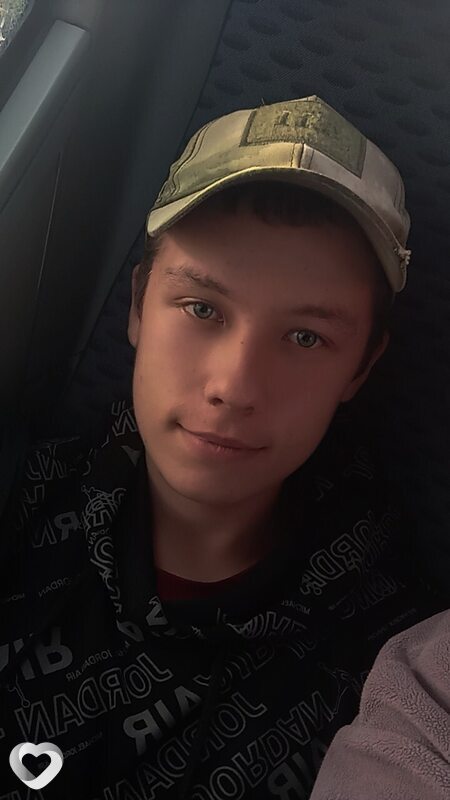 Богдан, 18, Бахчисарае — анкета №3979140