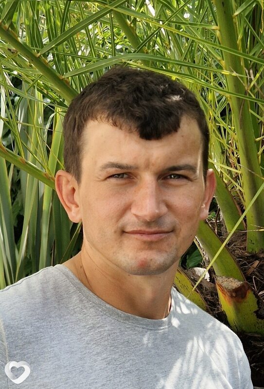 Максим, Березино