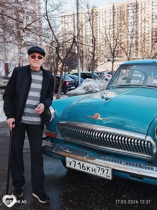 Владимир, Москва
