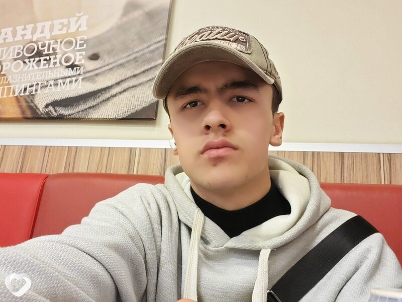 Шахруз, 21, Мытищах — анкета №3979481