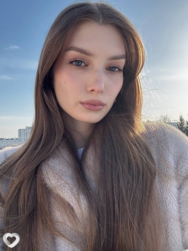 Анюта, 22, Ульяновске — анкета №3980492