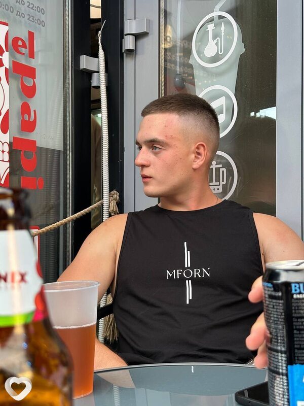 Николай, 21, Кургане — анкета №3980628