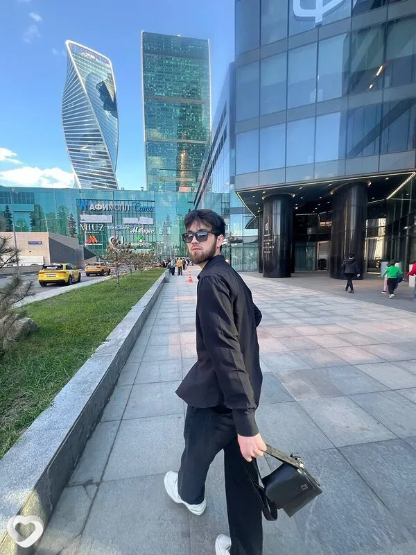 Миша, 25, Москве — анкета №3980915