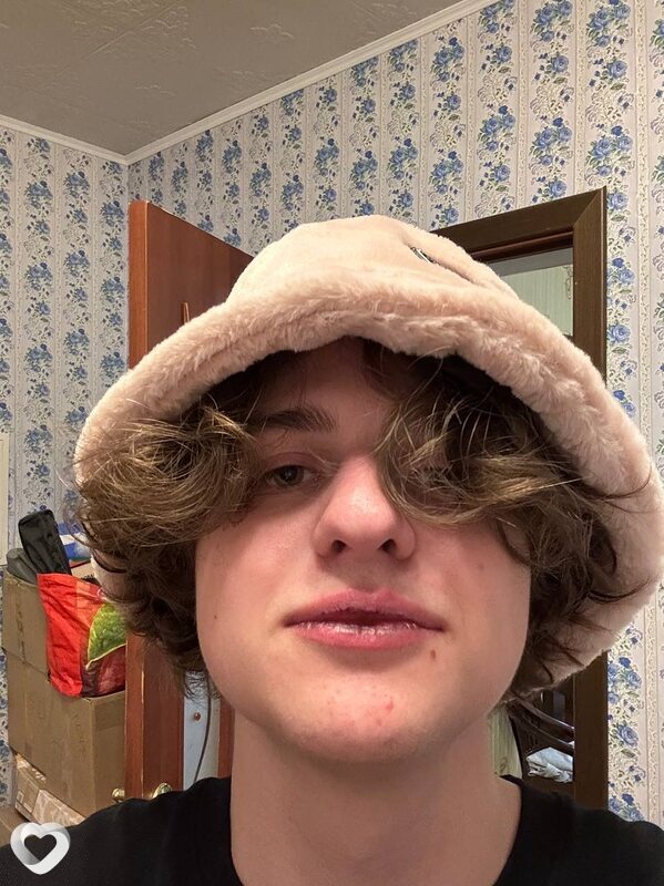 Александр, 20, Казани — анкета №3980955