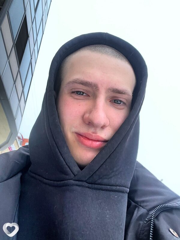 Александр, 22, Архангельске — анкета №3981147