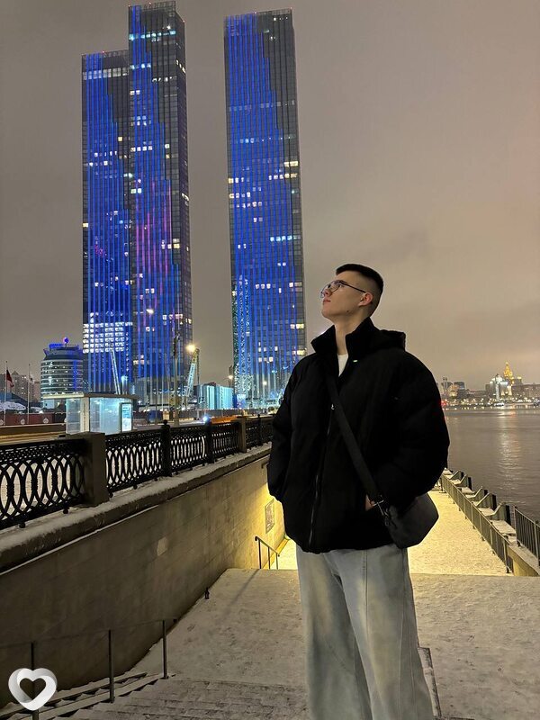 Дмитрий, 20, Москве — анкета №3981238