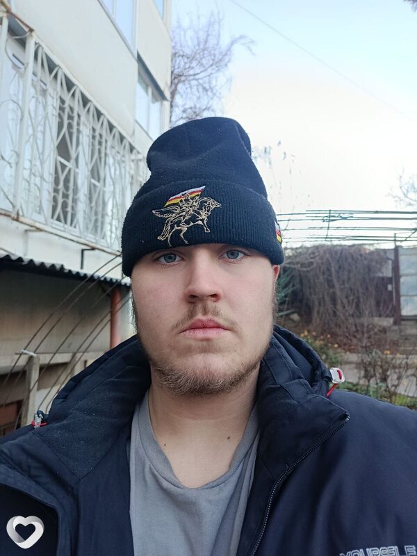 Тимур, 19, Пятигорске — анкета №3981249
