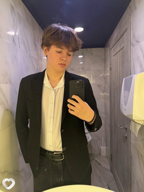 Даня, 18, Саратове — анкета №3981513
