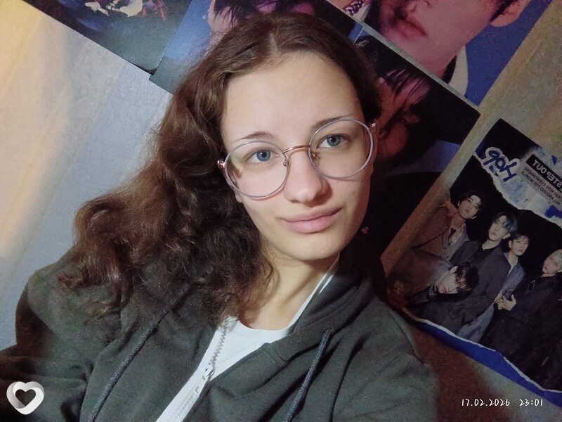 Анастасия, 18, Санкт-Петербурге — анкета №3981510