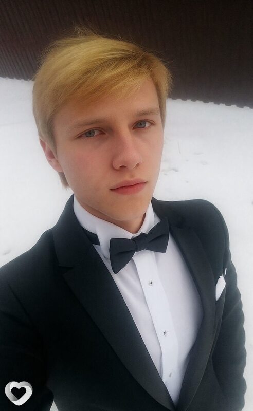 Максим, 24, Костроме — анкета №3981598