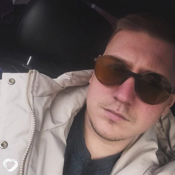 Денис, 27, Ейске — анкета №3981315