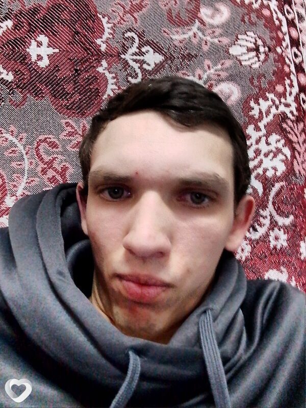 Юрий, 19, Новосибирске — анкета №3981807