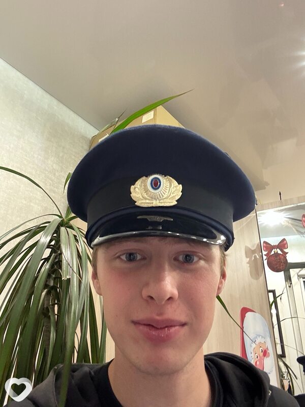 Дима, 19, Новосибирске — анкета №3981821