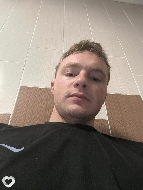 Леонид, 22, Темиртау — анкета №3982484