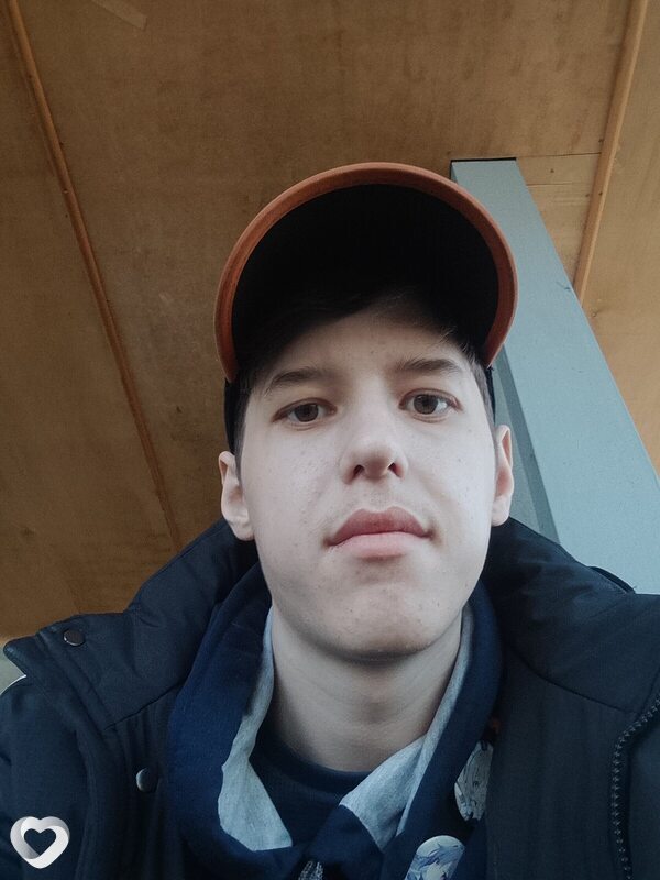 Александр, 18, Усть-Каменогорск — анкета №3983125