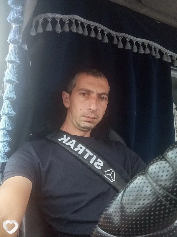 Алексей, 33, Бийске — анкета №3983302
