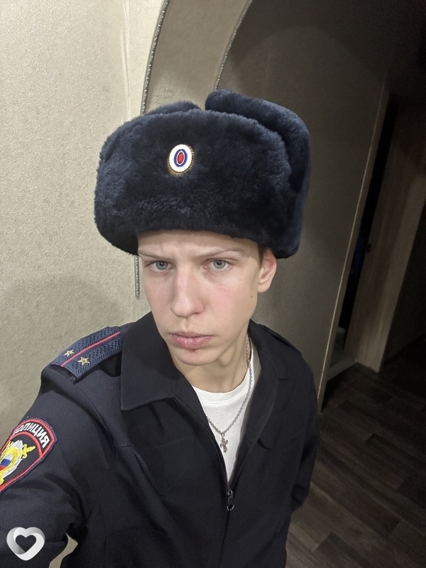 Артём, 19, Красноярске — анкета №3984148
