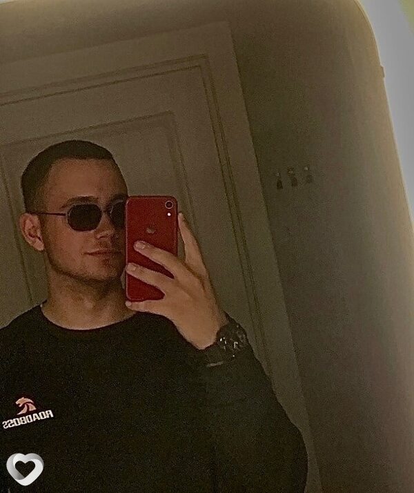 Константин, 21, Бийске — анкета №3984519