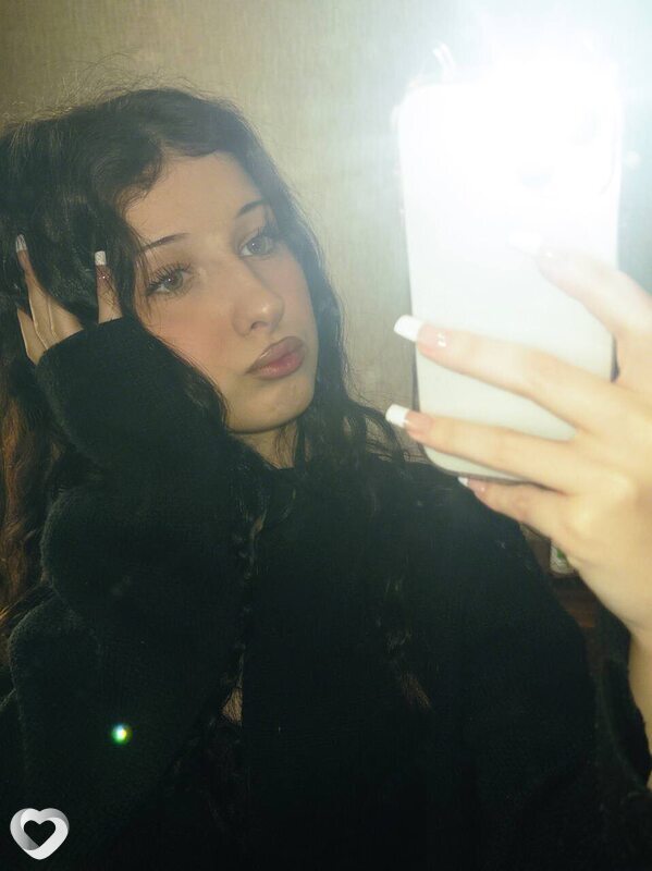 Алёна, 21, Краснодаре — анкета №3984827
