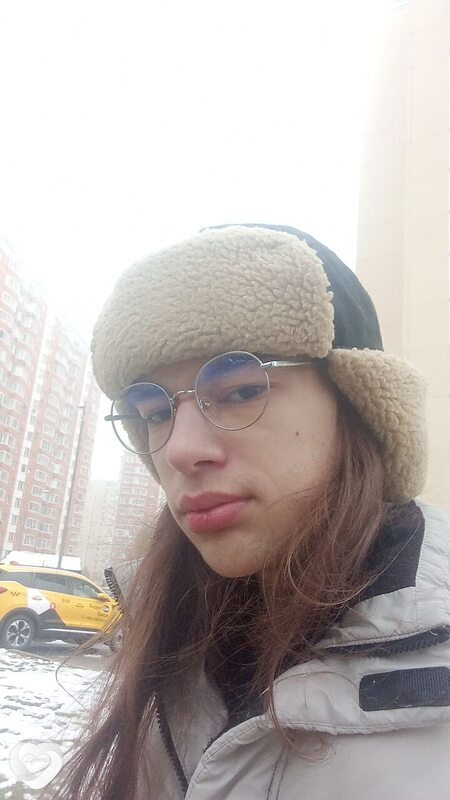 Максим, 18, Москве — анкета №3985144